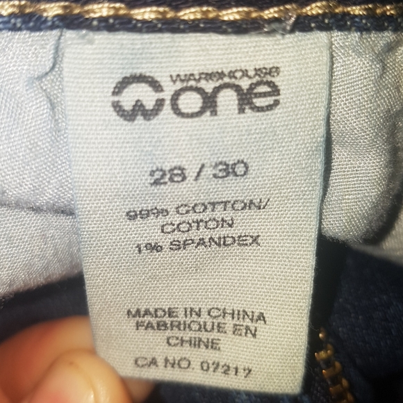 Jeans - Picture 2 of 2